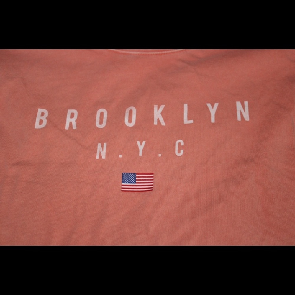 cropped tee